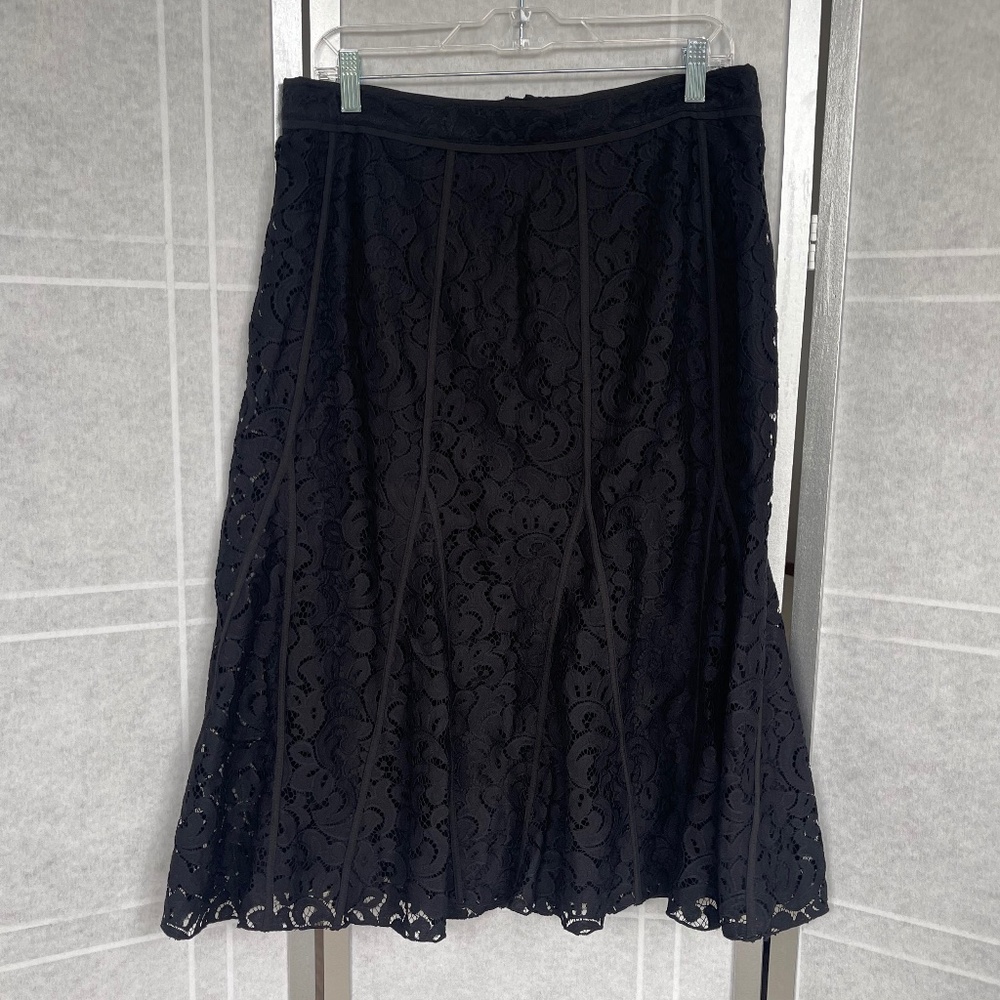 NWOT Karl Lagerfeld Paris Black Lace Midi Skirt sz 10